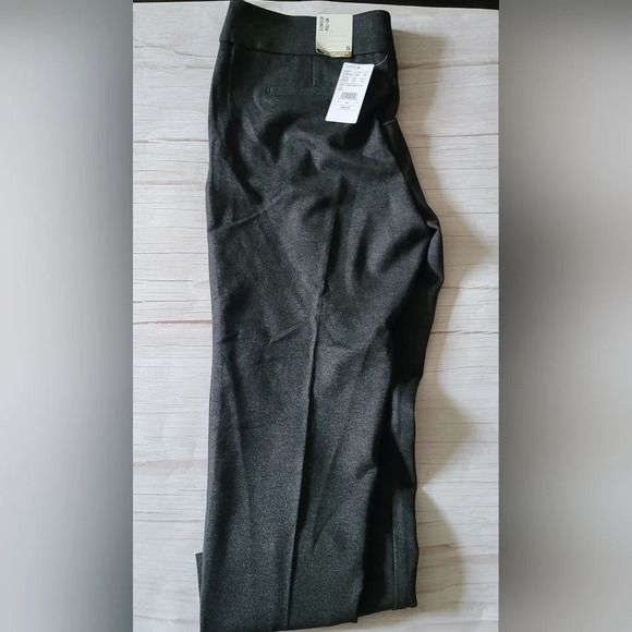 Laura Petite Straight  Leg Pull-On Pants with Contrast Trim - Picture 7 of 10